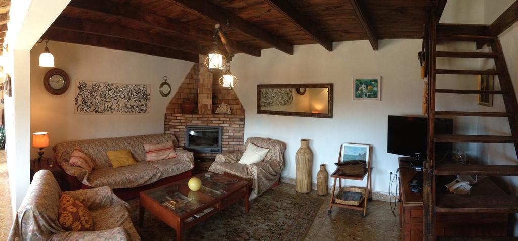 Гостевой дом Casa Del Caminero En Tejeda Экстерьер фото
